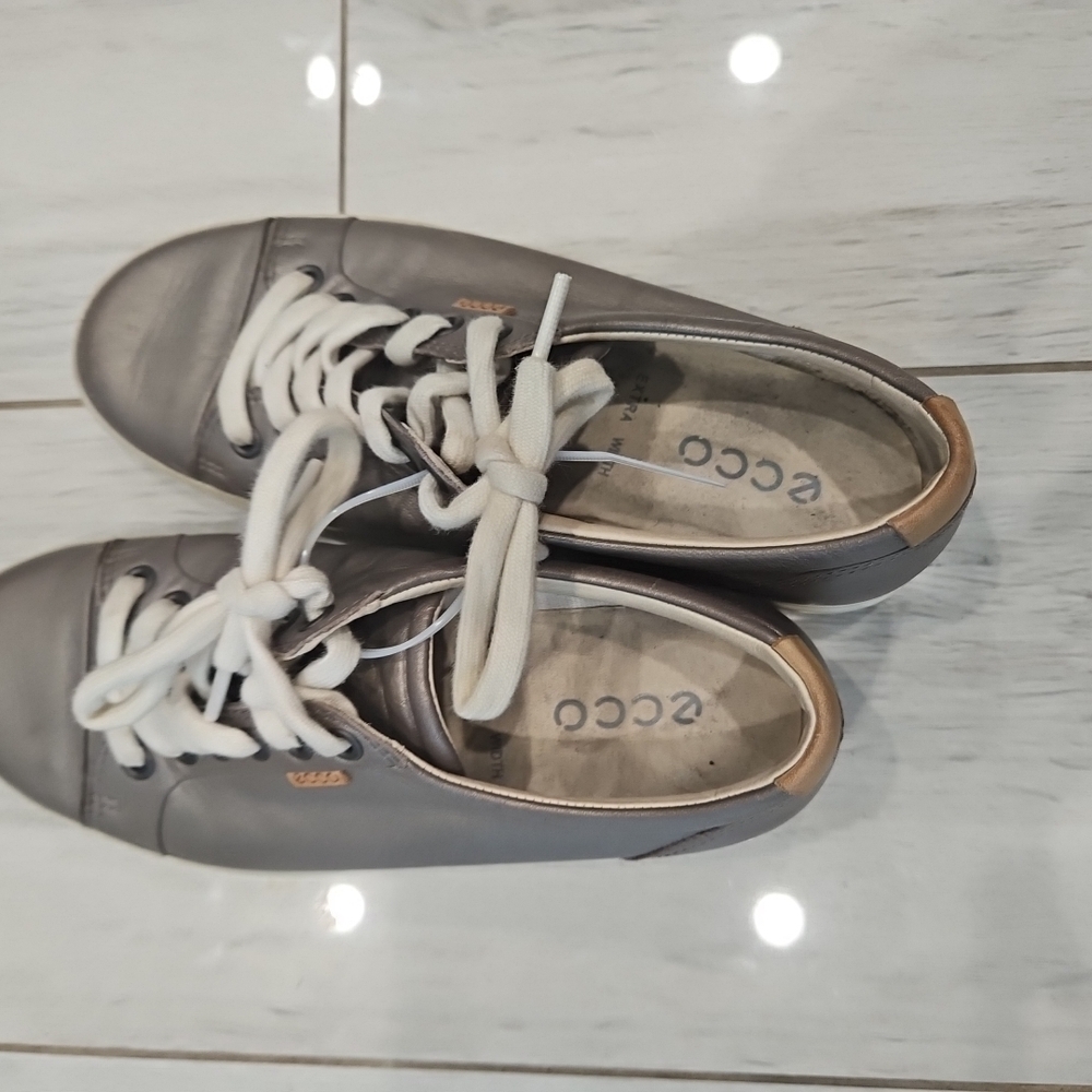 Ecco Gray Sneakers Comfortable Stylish Footwear View 3